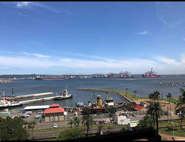 2 BEDROOM APARTMENT TO LET IN ESPLANADE
